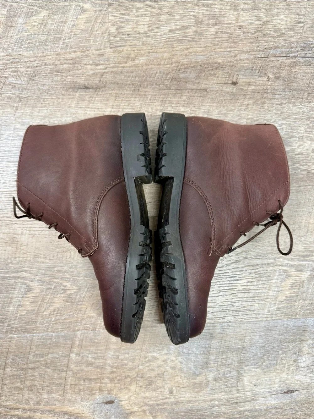 Vintage Eddie Bauer Women’s Brown Leather Lace-Up Ankle Boots 8.5